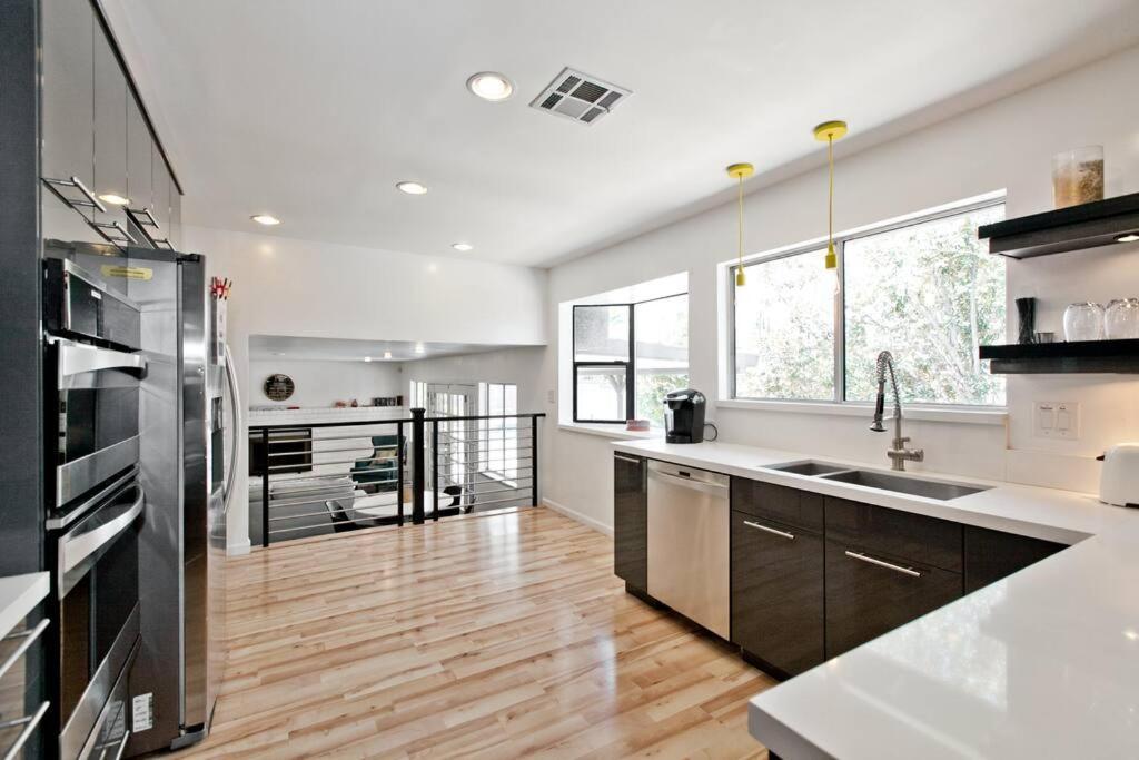 Bright, Modern 4Br With Beautiful Backyard & Pool! Villa ลาสเวกัส ภายนอก รูปภาพ