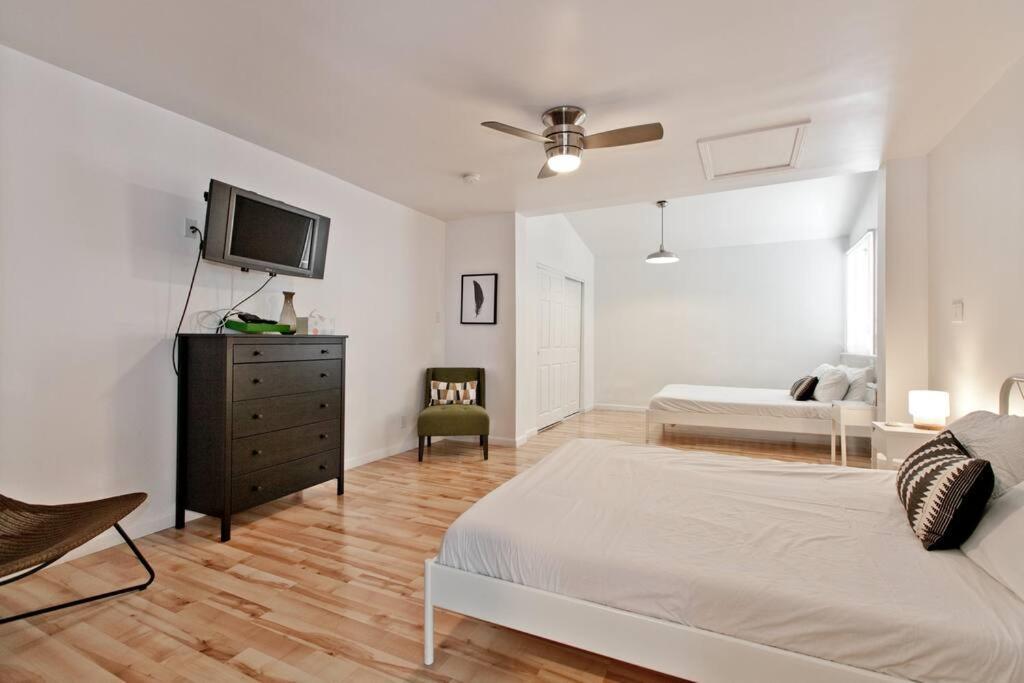 Bright, Modern 4Br With Beautiful Backyard & Pool! Villa ลาสเวกัส ภายนอก รูปภาพ